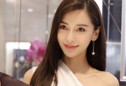 娱乐圈吃瓜杨颖是谁啊,揭秘杨颖的明星之路